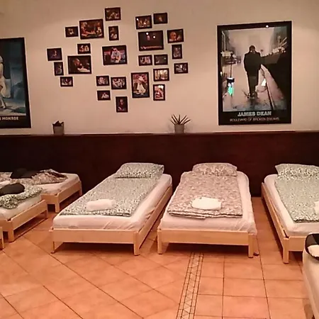 Apartment Cityloft Mit Pizzaofen&bar Für Familie&gruppen Innsbruck